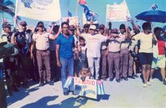 Kantor II en un desfile del 1º de Mayo. 1501.jpg