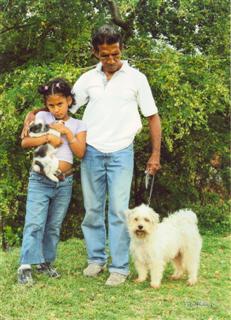 Manuel Gallardo y la miembro más joven del Club Canino. 1506.jpg